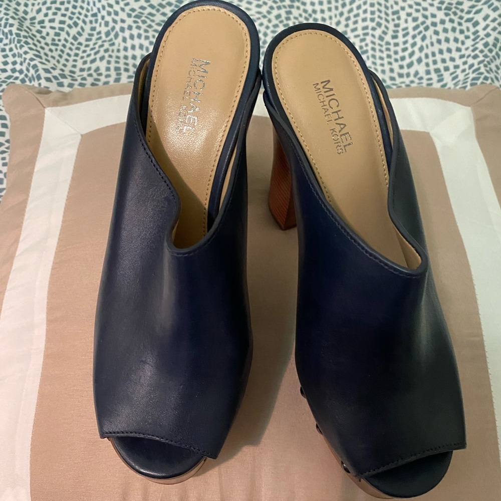 Michael Kors Emilie Clog Admiral size 6 - Picture 1 of 4